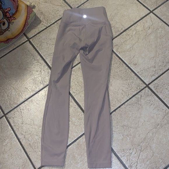 Lululemon leggings - Picture 4 of 4